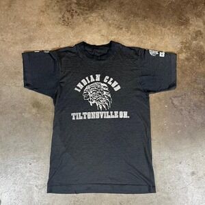 Vintage 70s Indian Club Tiltonville Ohio black tee Size men's small